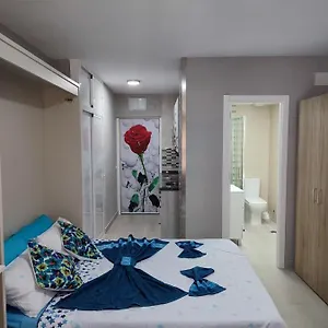 Estudio De La Rosa , Torremolinos España